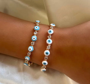 Eyes on me Bracelet