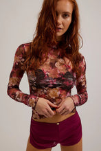 Load image into Gallery viewer, Lady Lux Printed Layering Top

