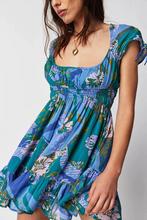 Load image into Gallery viewer, Vernon mini Dress
